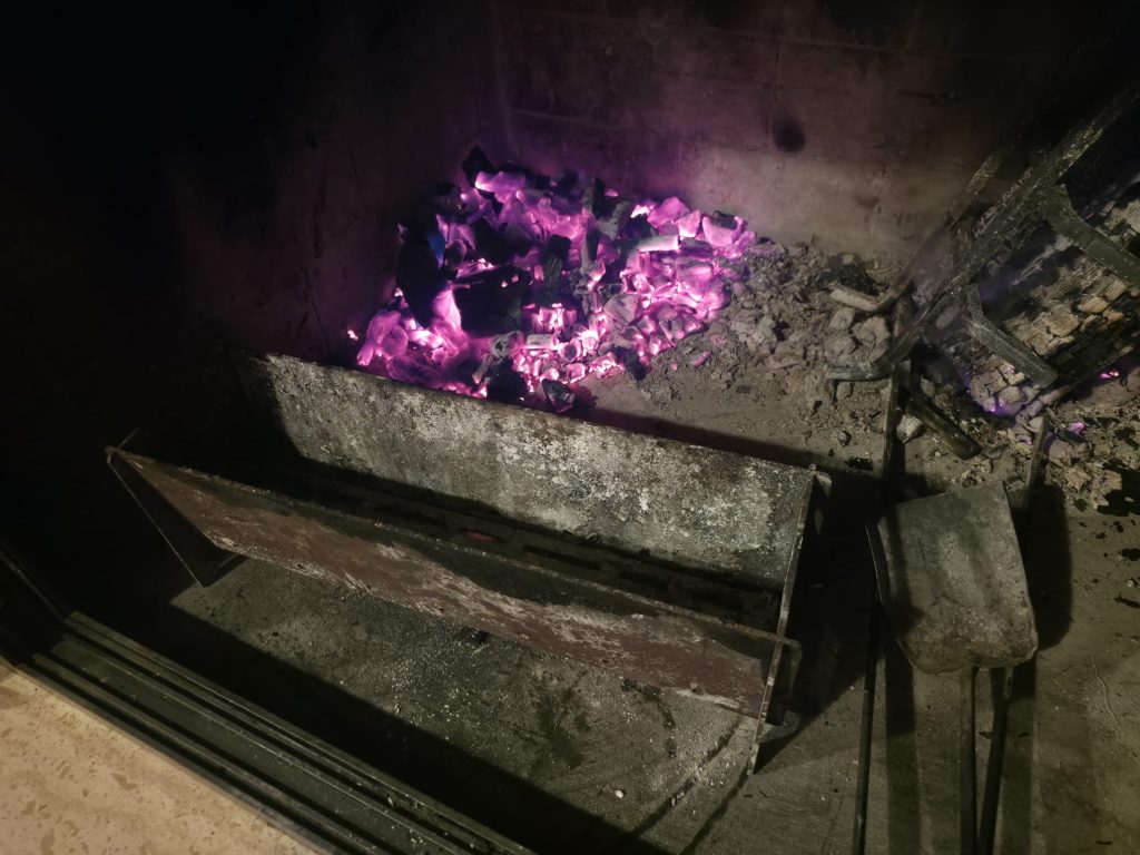 Preparazione canaletta e brace