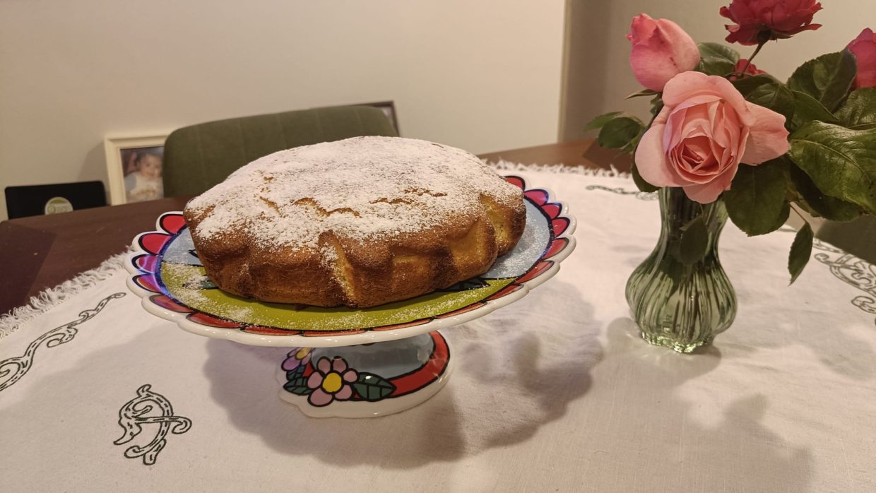 Ciambelle marmorizzate al cacao preparate da Paz per la colazione di Domenico